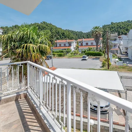 Apartament Aello Sea-seafront Skála Foúrkas
